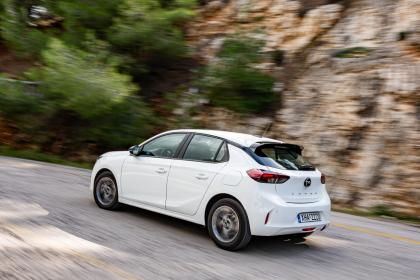 Test: Opel Corsa 1.2T AT8 100Ps 